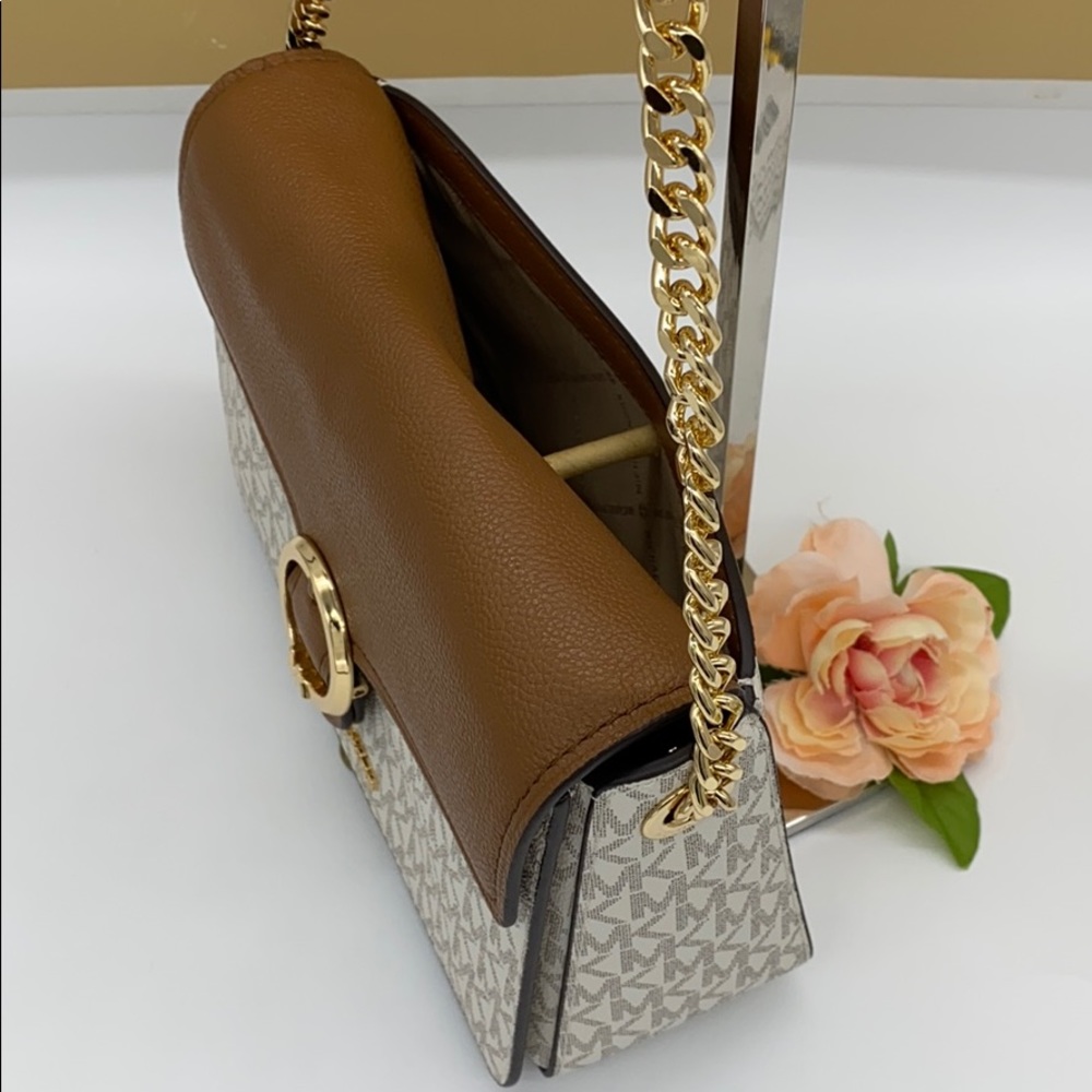 MICHAEL KORS WANDA MEDIUM SHOULDER CROSSBODY VANIL - Picture 8 of 16